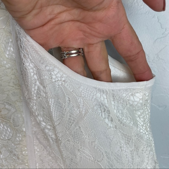 BCBGeneration Lace Fit‎ Flare Sleeveless Backless Mini Dress in White Women's 2 - Picture 8 of 12